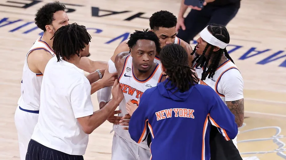 Sports Business Expert Darren Rovell Recalls Missing Knicks' Game 4 Miracle Live