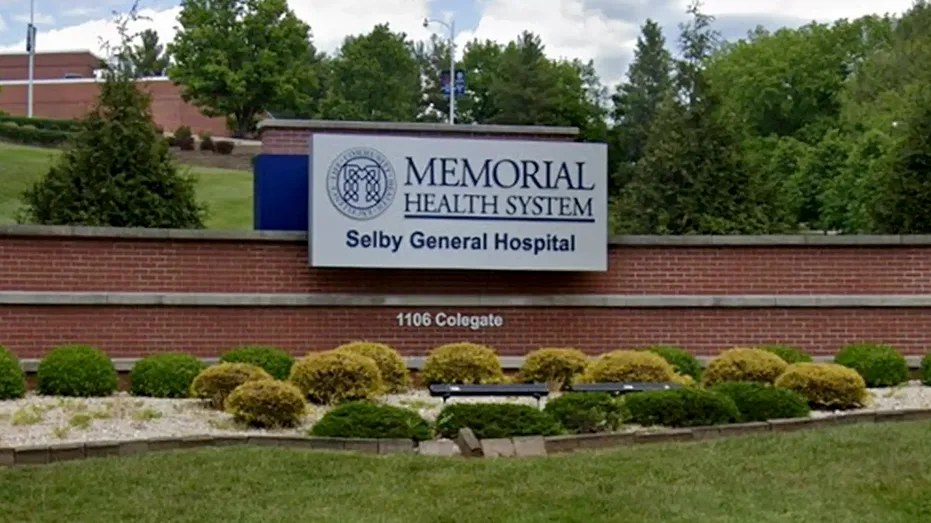 Ohio Woman Files Lawsuit Alleging Surgeon Amputated Wrong Leg, Leading to Double Amputation